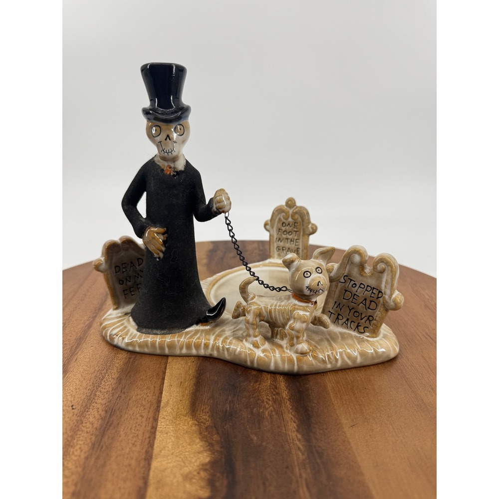 Yankee Candle Halloween candle Holder Skeleton Man Walking Dog Graveyard Ceramic